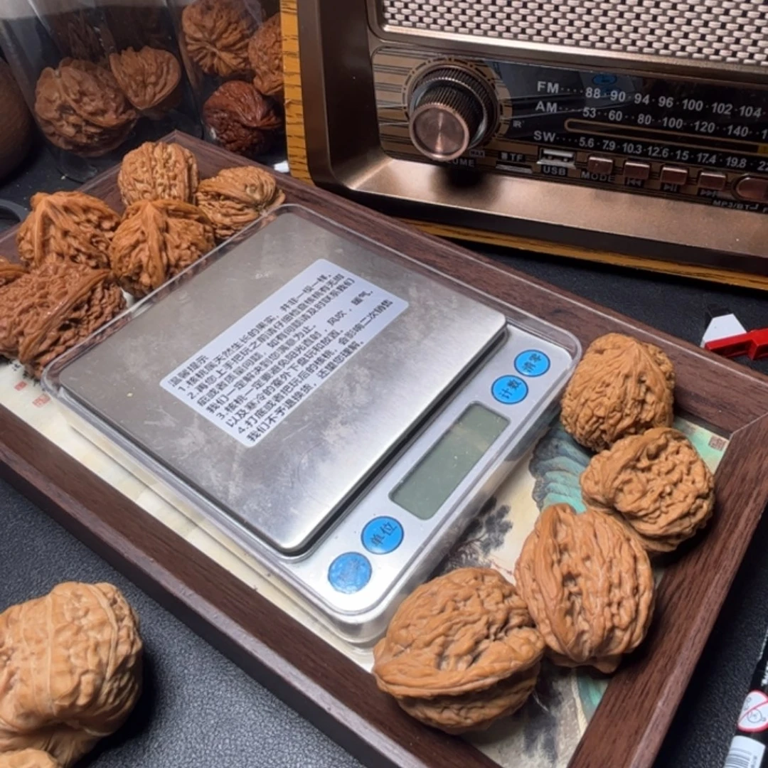 用***6文玩核桃吊坠大粗筋微修尖