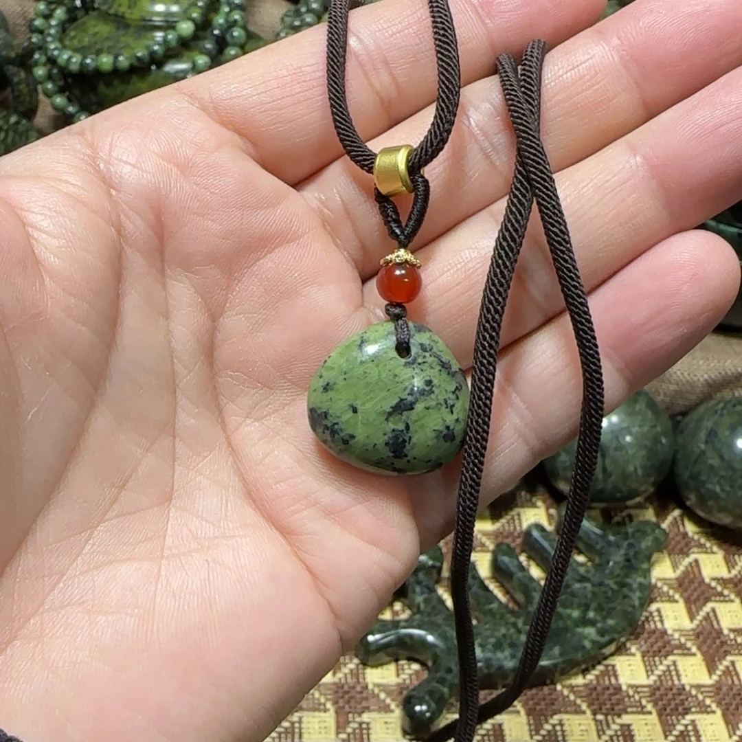 蛇纹石玉未镶嵌藏玉药王石养身产品