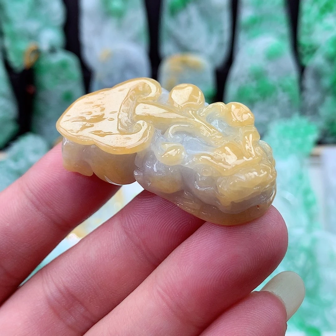 翡翠未镶嵌颈饰翡翠吊坠