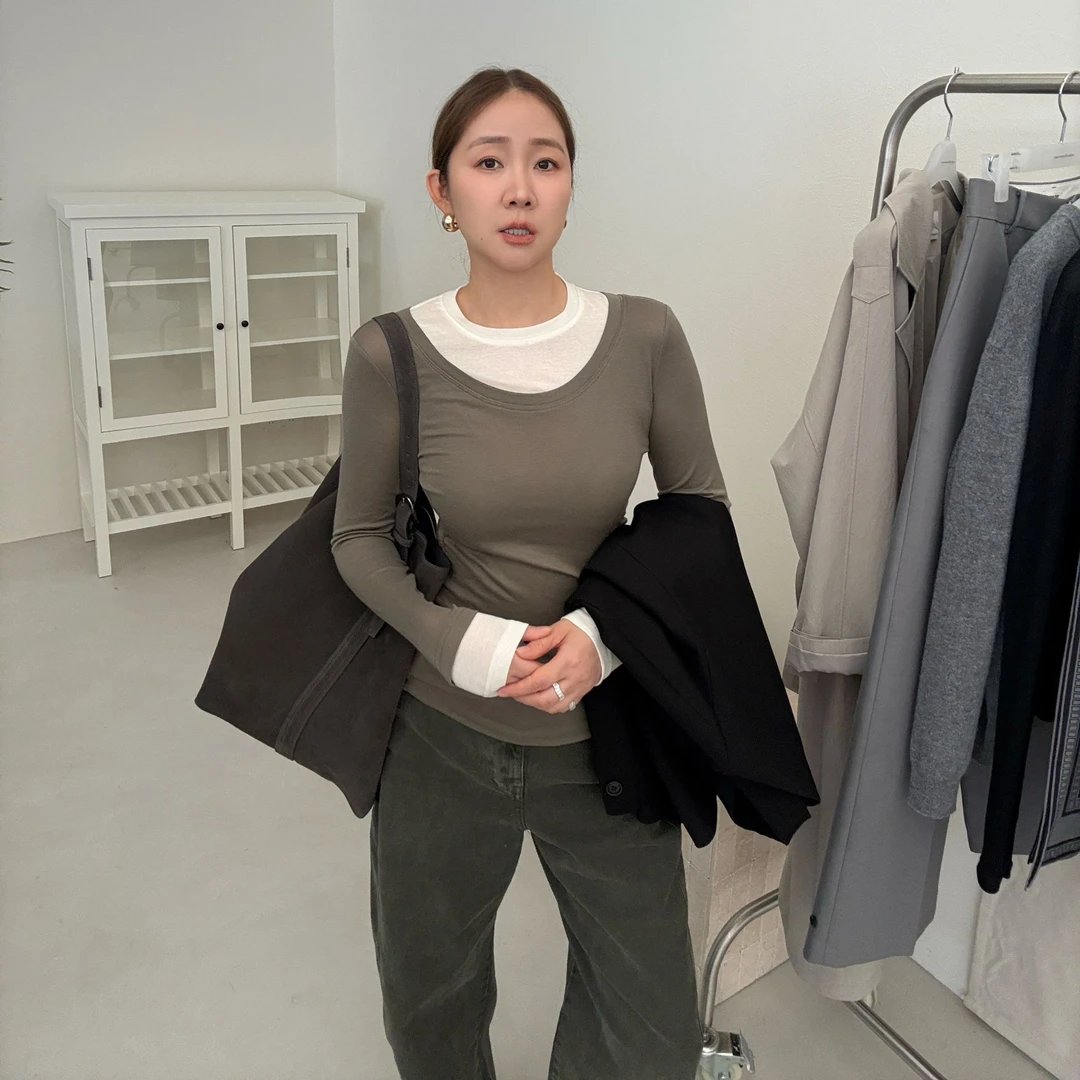 widelia秋季8097假两件打底衫韩系休闲设计感撞色打底圆领长袖T恤