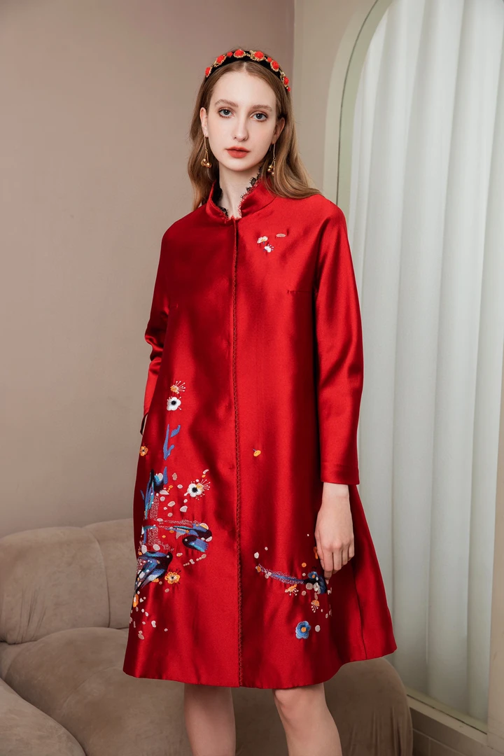 【古梵孜】红色大牌夏姿风丝毛刺綉长款秋冬冬季复古风衣中长款外套