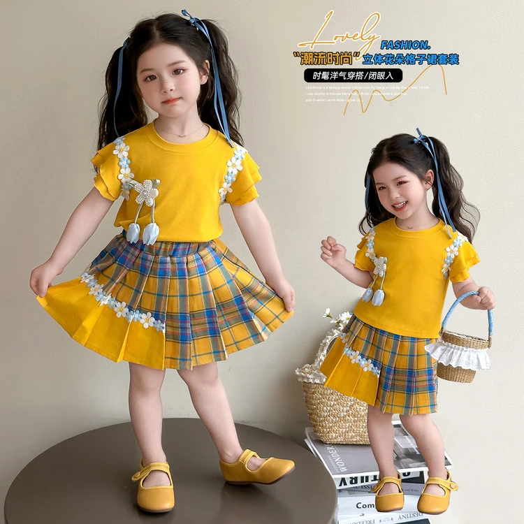 女童短袖格子百褶裙套装夏季2025新款立体花朵飞袖T恤时髦短裙潮