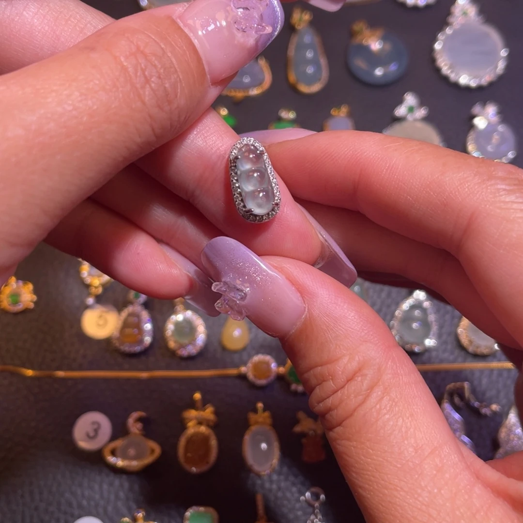 0***橱翡翠银S925镶嵌颈饰