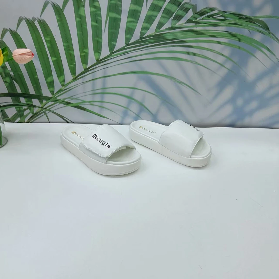 小强家女鞋 芽儿家新款百搭舒适凉鞋（Y111-13-1）（W33AYV2519302）