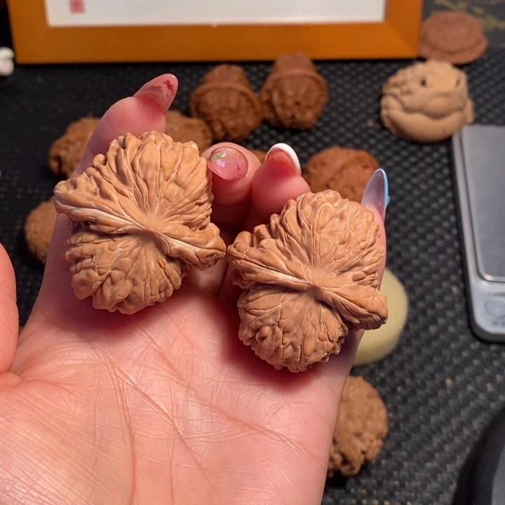 文玩核桃把件薪*逸41华坤龙