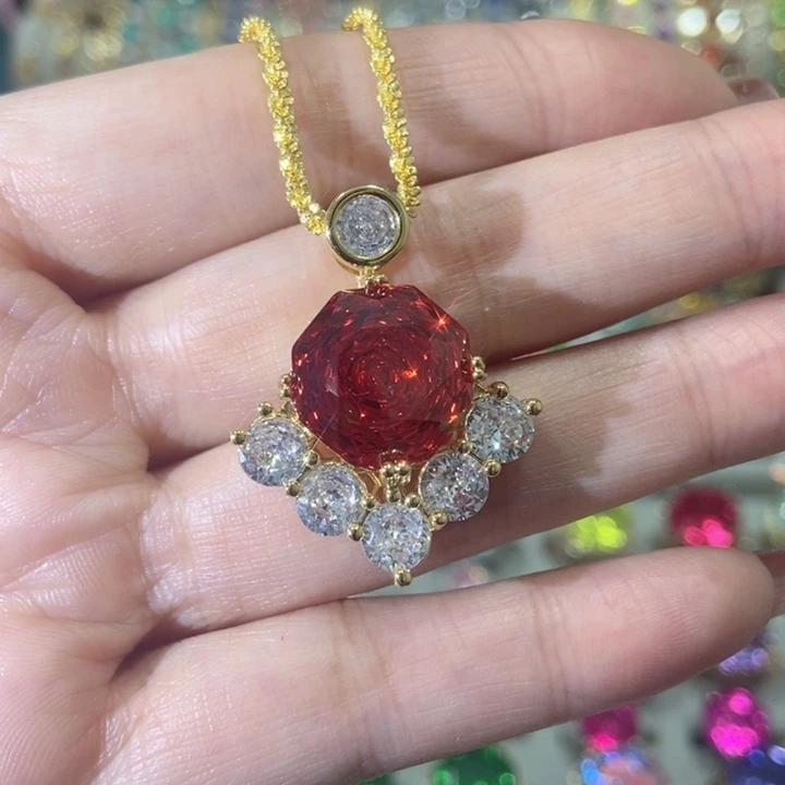 66锆石（处理）吊坠