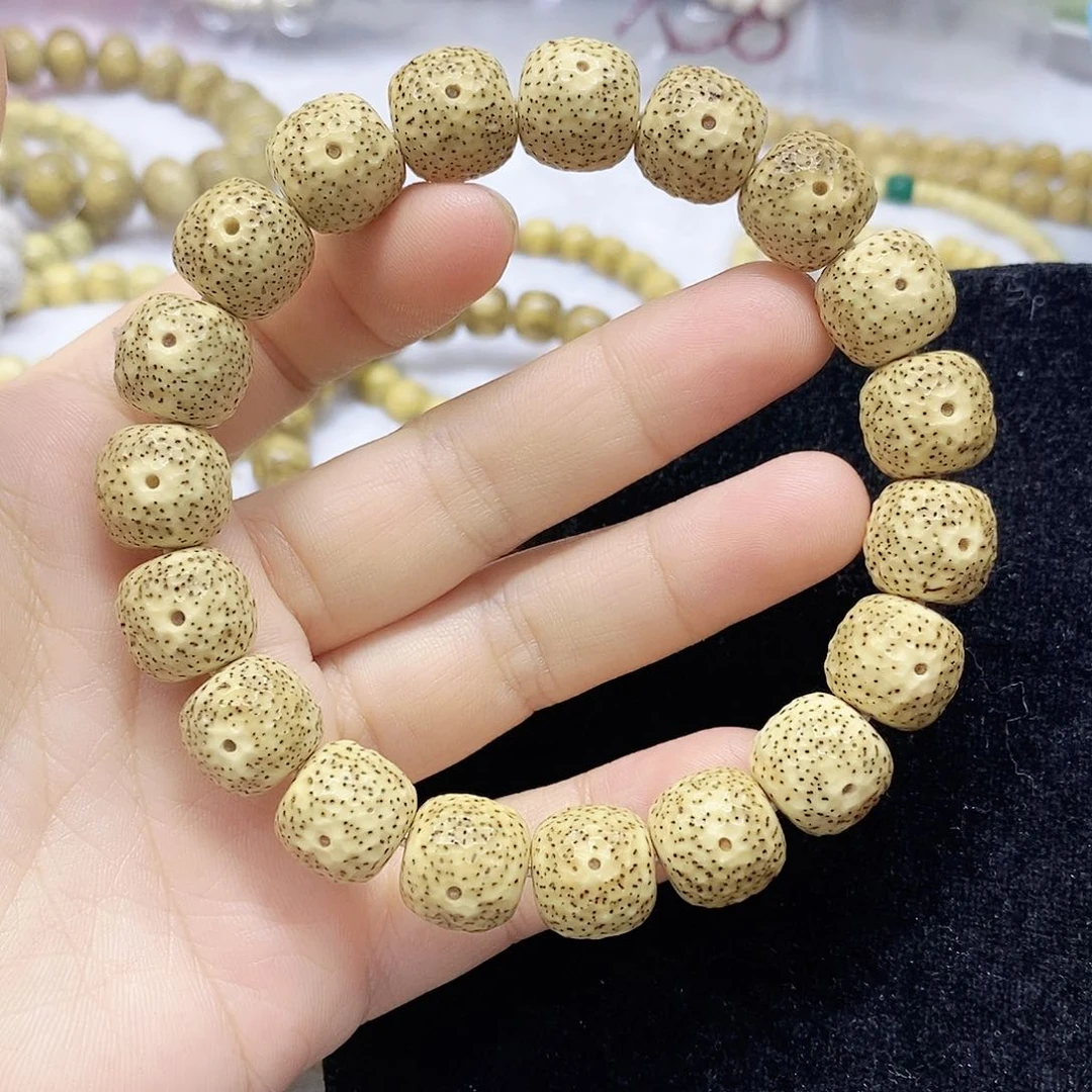 星月菩提吊坠12.13星月菩提