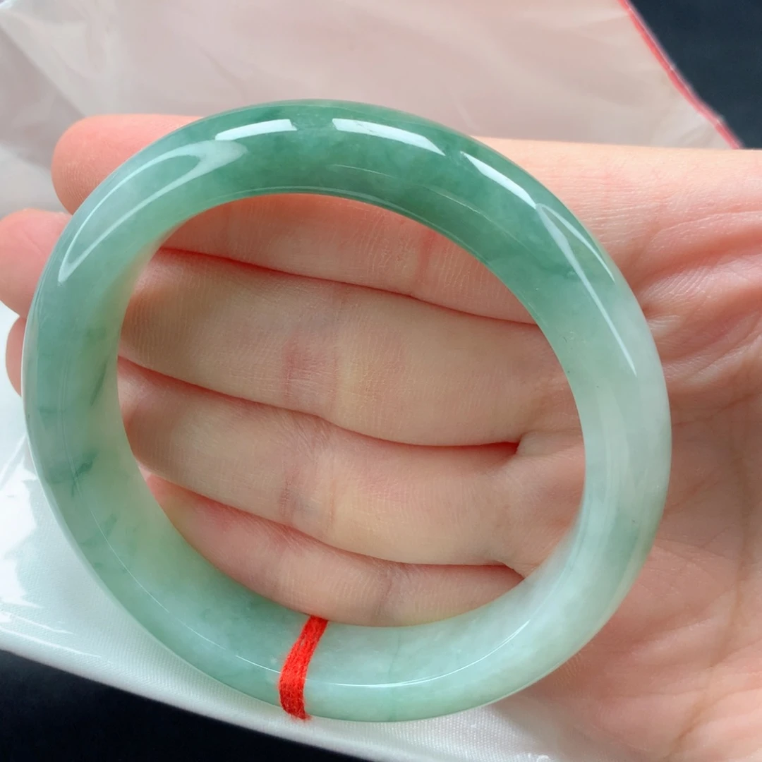 翡翠手镯未镶嵌，6号