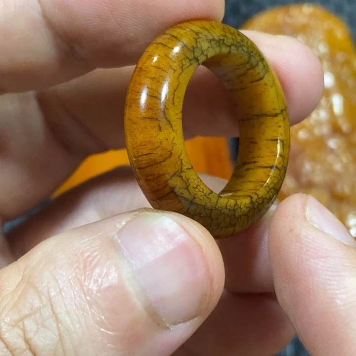 滴血莲花菩提吊坠