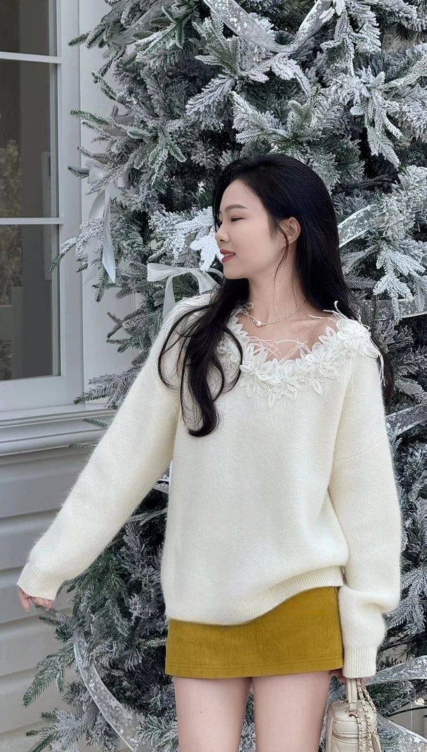 2026春季新款韩系白色斜肩长袖毛衣女慵懒风气质针织上衣半裙套装