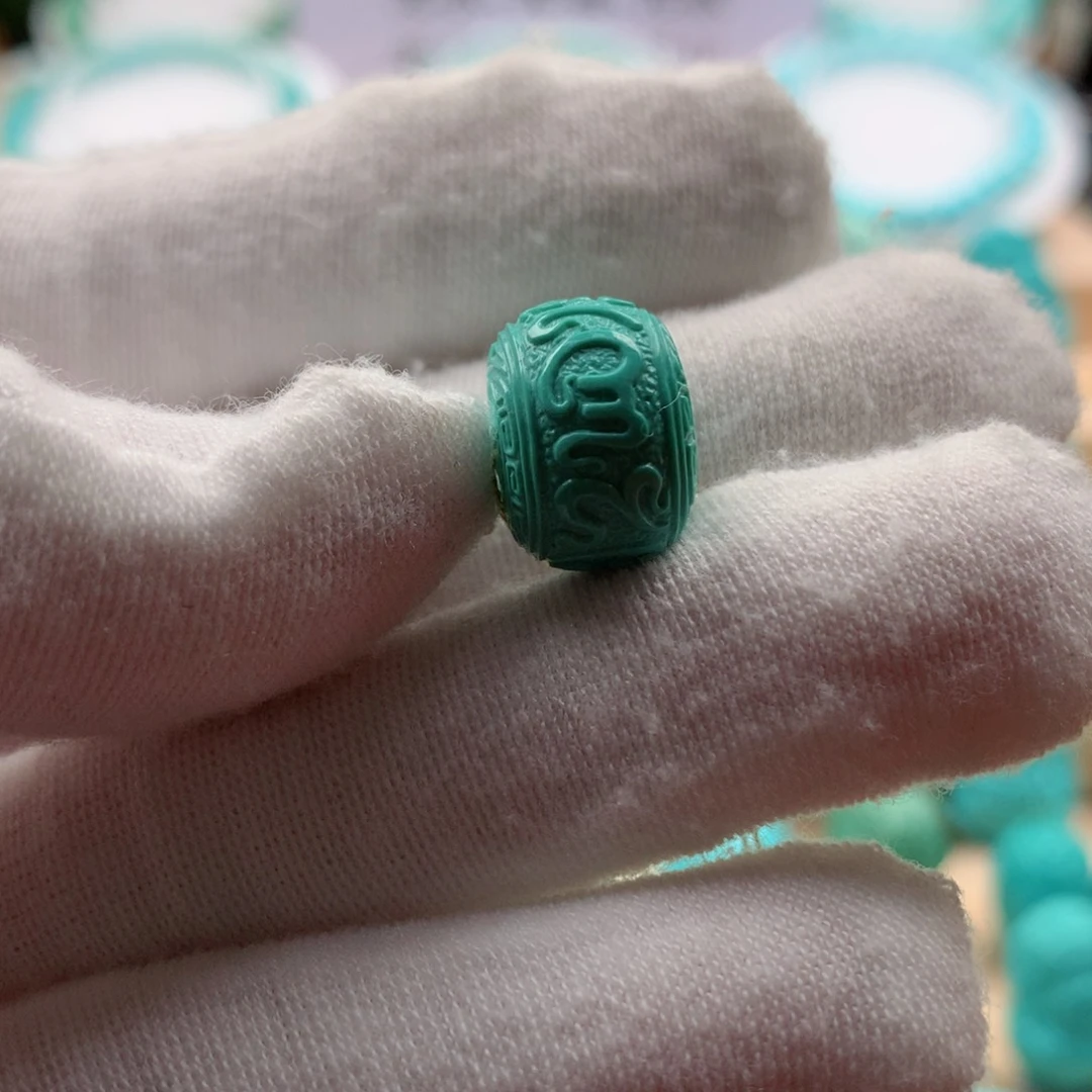 绿松石配饰未镶嵌