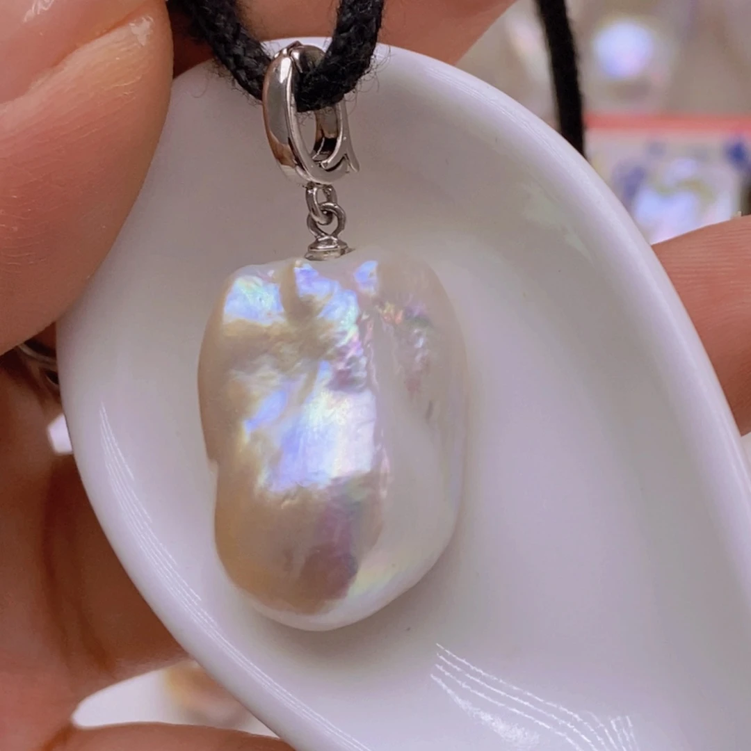 淡水珍珠未镶嵌吊坠(赠链)