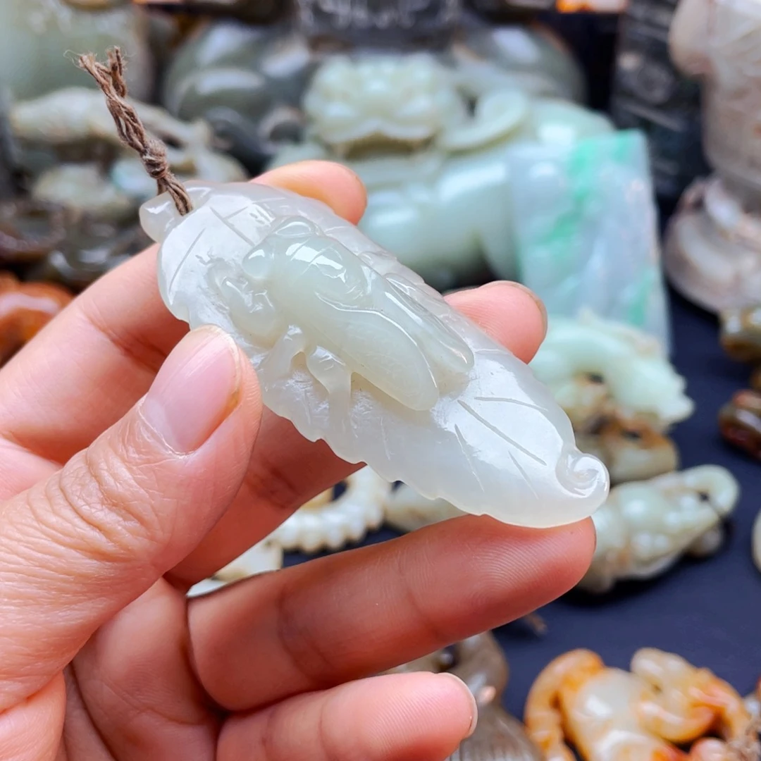 白玉菩提吊坠摆件