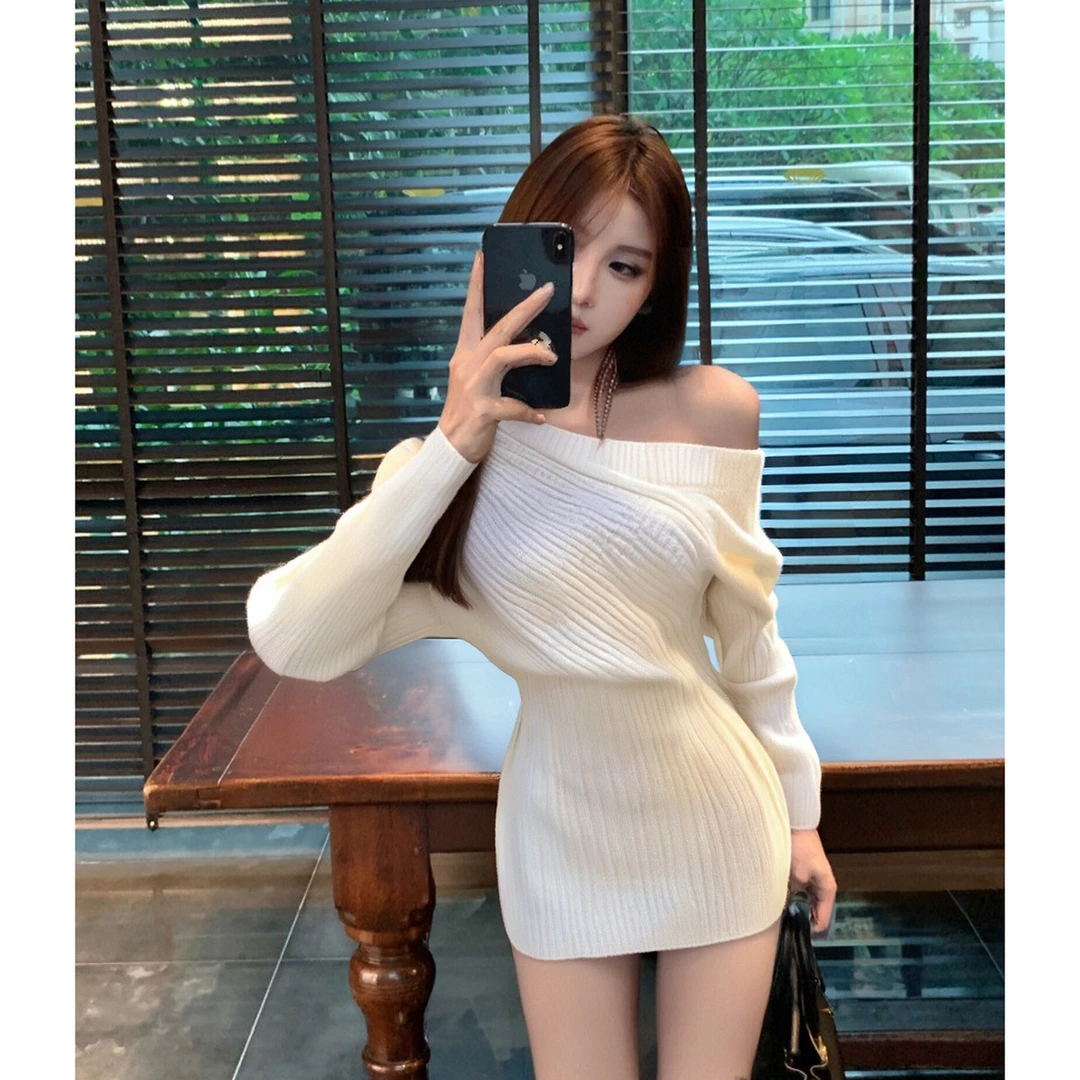 不规则斜肩长袖针织连衣裙2025秋冬新款裙子高级感穿搭修身包臀裙