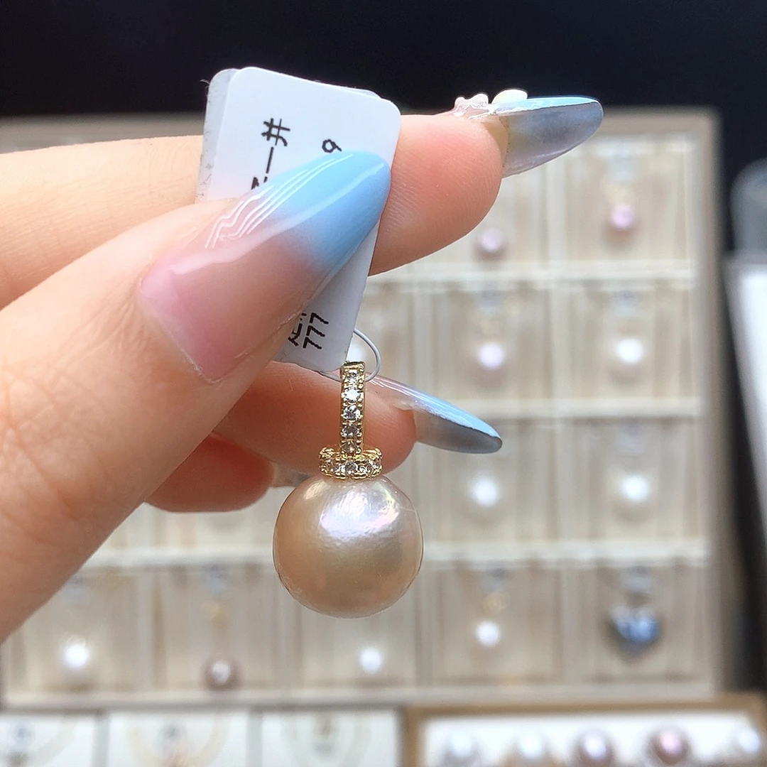 淡水珍珠合金颈饰
