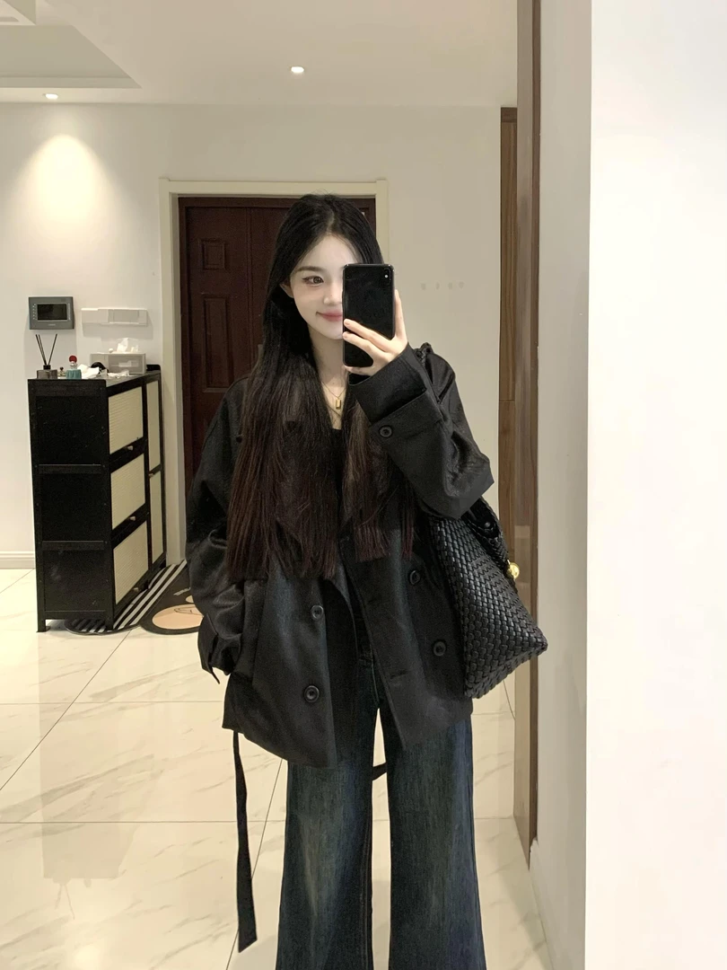 【巴黎旧梦】秋冬翻领女时尚短款风衣外套减龄设计感复古牛仔裤套装