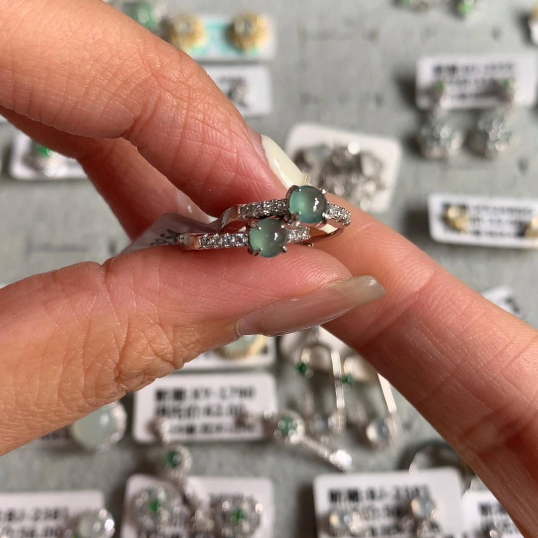 翡翠银S925镶嵌耳饰耳钉