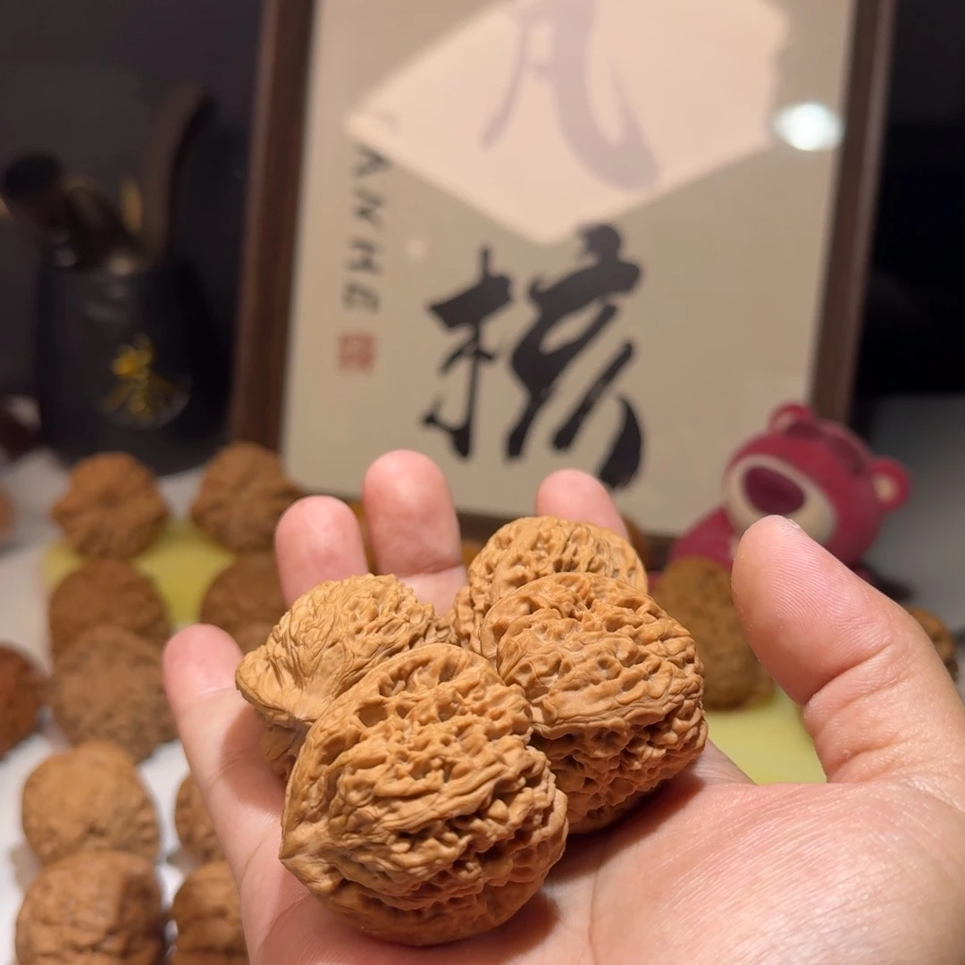 夏***、吊坠文玩核桃40逐鹿南疆2对