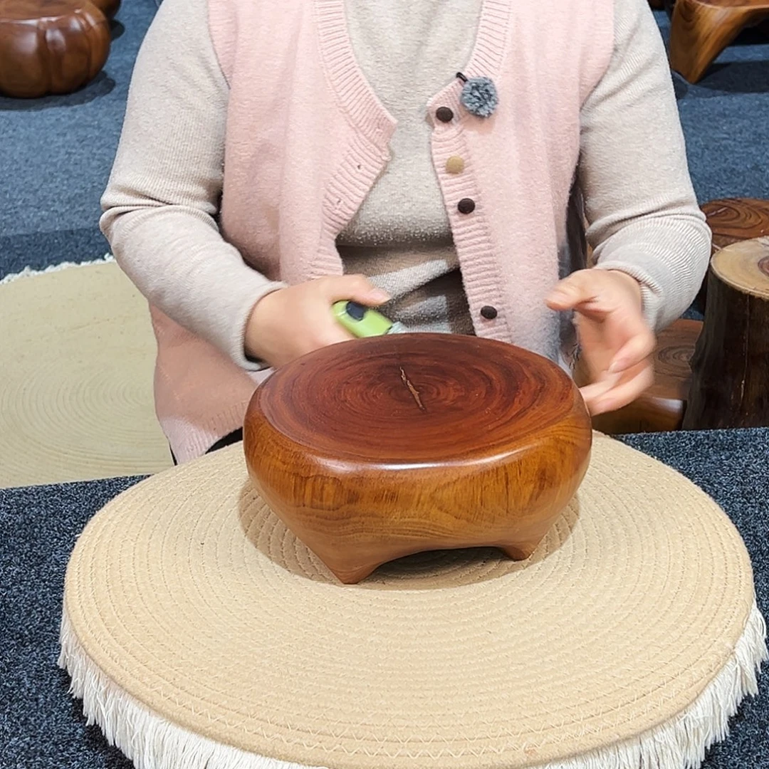 1 号香樟木尺寸：22-19-10cm