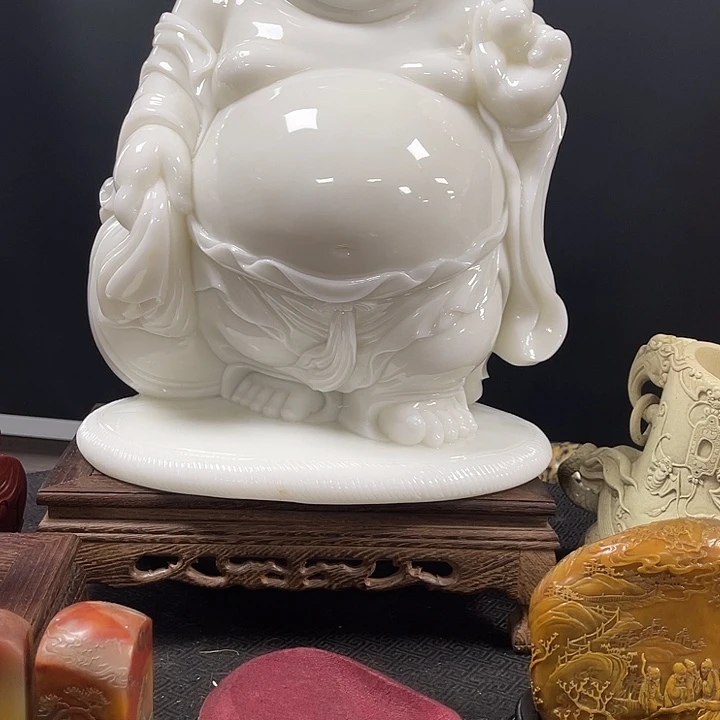 寿山石梅***艺术品市场