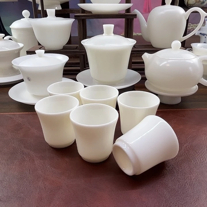 6杯:纯白羊脂玉瓷50ml高马蹄客杯