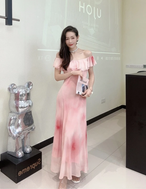 [春歌]胭脂裙 新款浪漫甜美度假风连衣裙气质一字肩纯欲晕染长裙