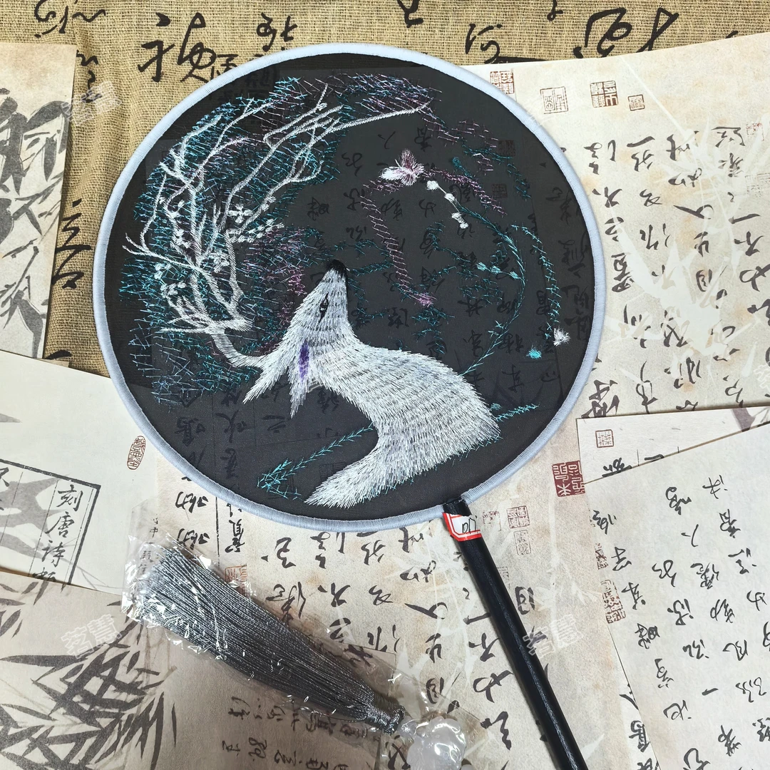 古风团扇古典国风宫廷古代圆形双面刺绣团扇舞蹈绣花复古走秀演出