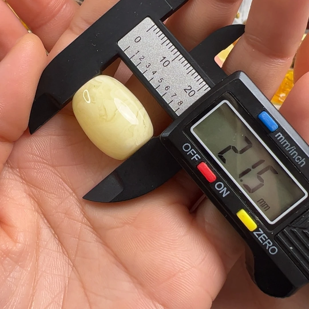 蜜蜡未镶嵌裸石蜜蜡