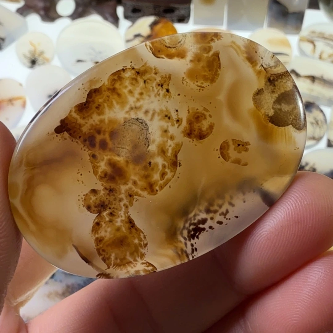 玛瑙/玉髓未镶嵌珠宝半成品