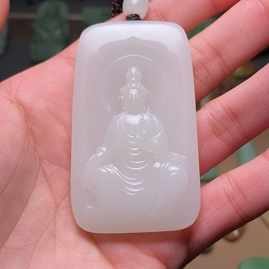 和田玉颈饰未镶嵌白玉观音