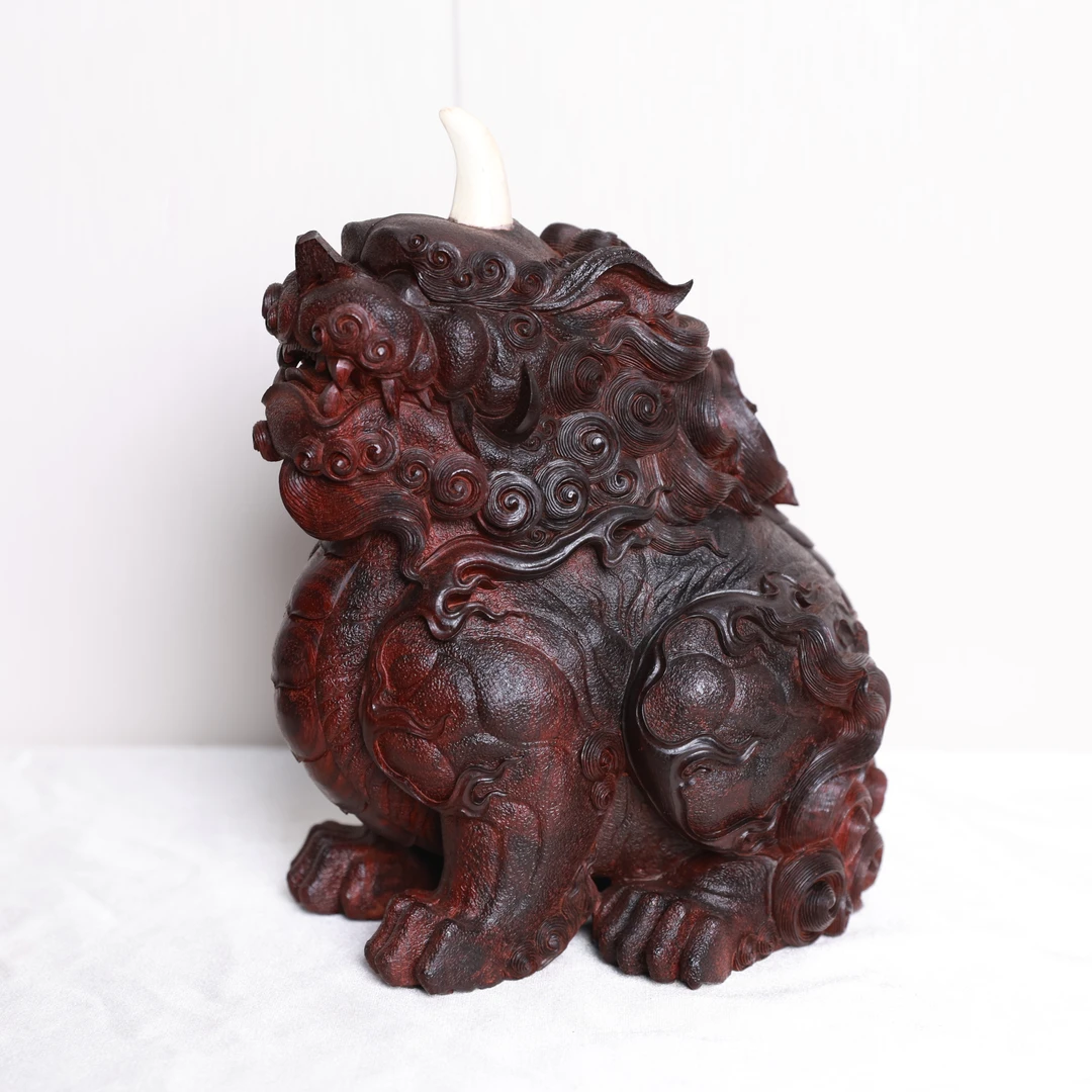 z28172 印度小叶紫檀-貔貅