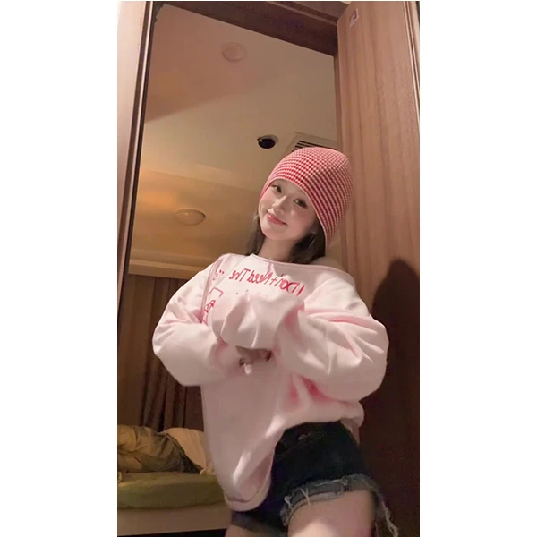 美式一字领露肩字母卫衣女辣妹宽松修身显瘦上衣短裤套装