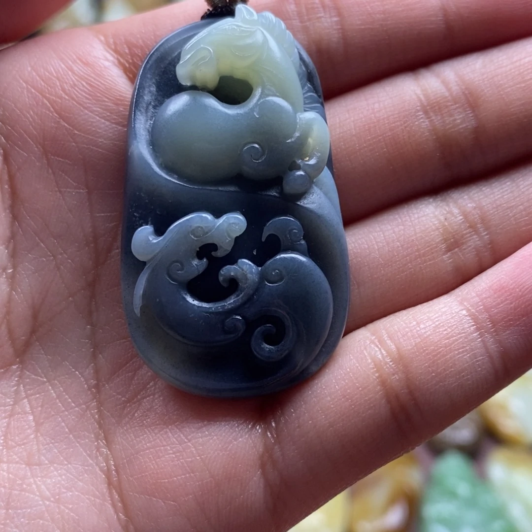 吊坠(不含链)未镶嵌和田玉（糖玉）