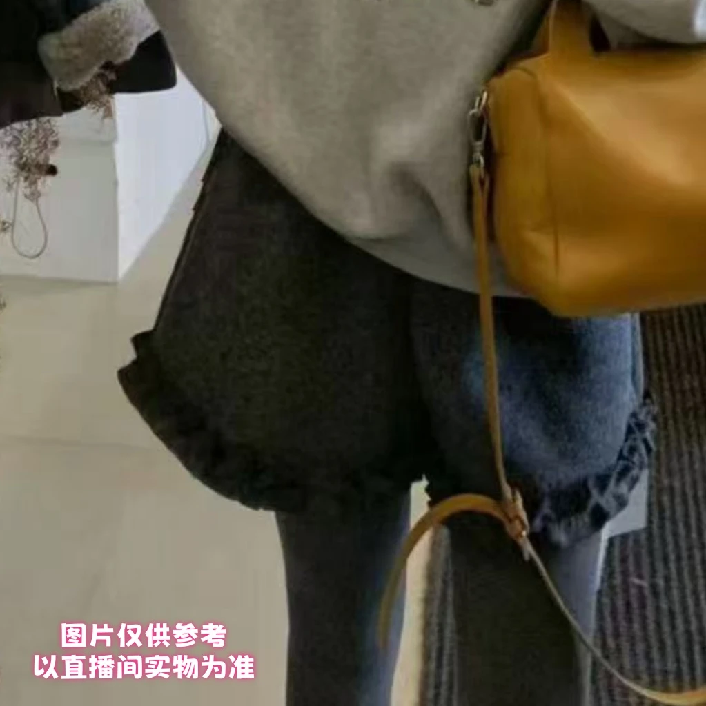 丰*秋冬加绒木耳边俩兜松紧腰短裤不规则设计感中高腰显瘦百搭