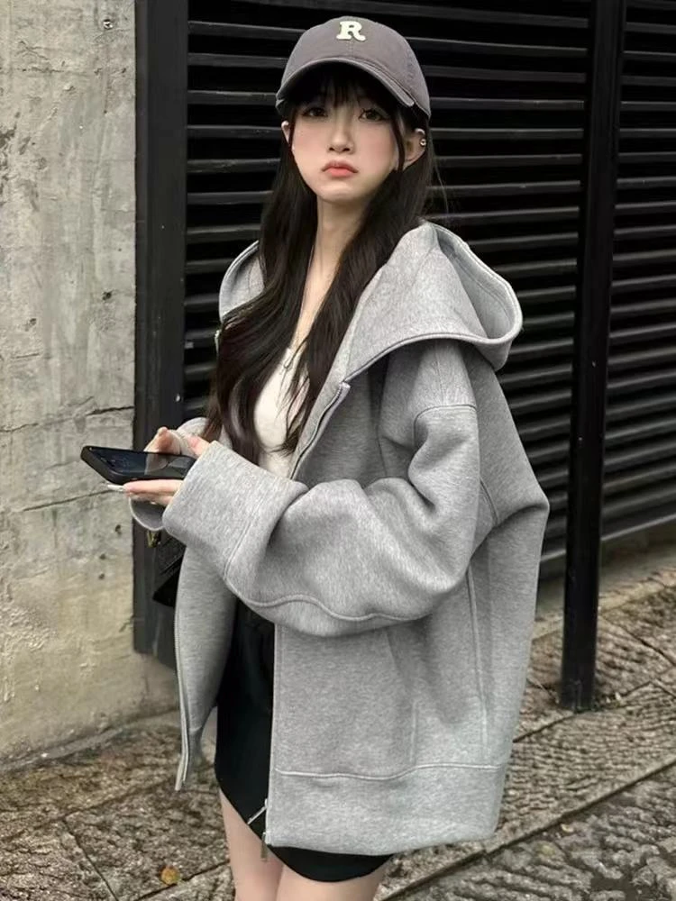 浅灰色加绒加厚卫衣女外套春秋款连帽上衣宽松韩版开衫运动拉链衫