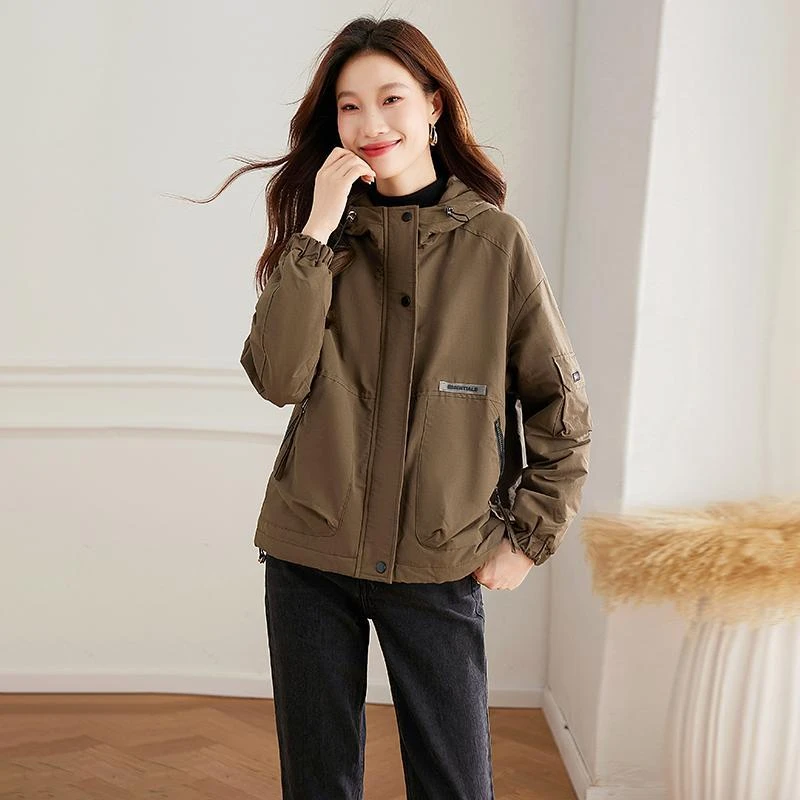 连帽短款外套女小个子2025秋季新款高级感休闲风衣时尚加绒派克服