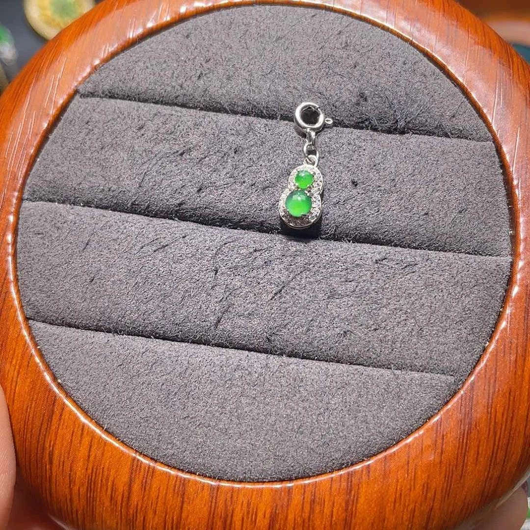 翡翠银S925镶嵌颈饰