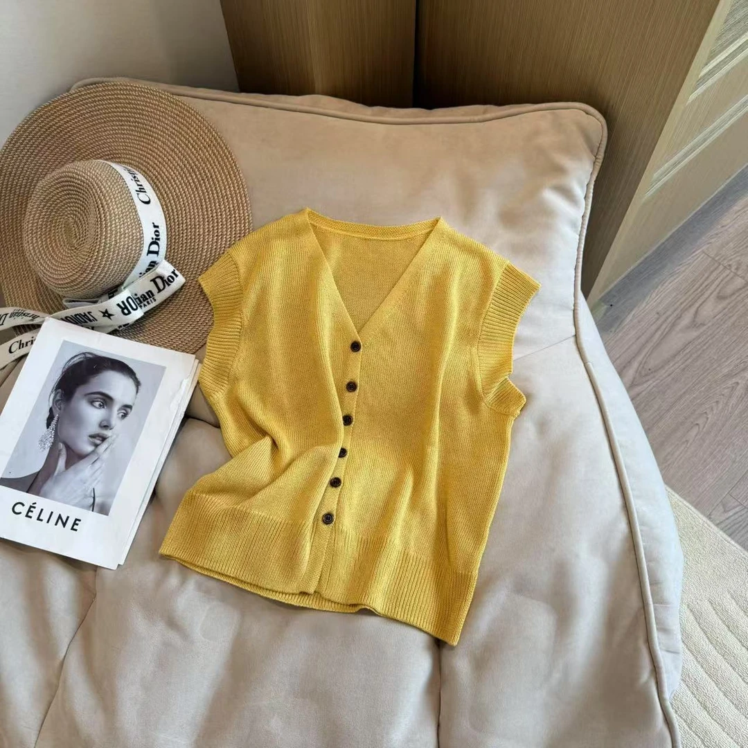【豆子推荐】1885 夏季简约纯色单排扣V领针织短袖气质百搭