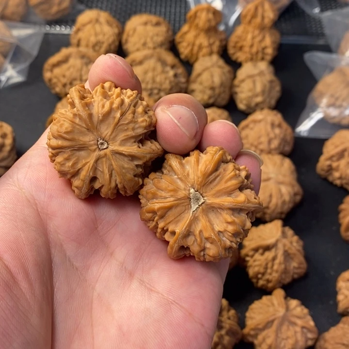 贪***新把件桃核355445554