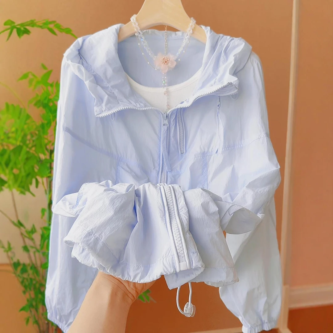 十三行韩系时尚简约轻薄透气连帽防晒外套女夏季洋气显瘦背心套装