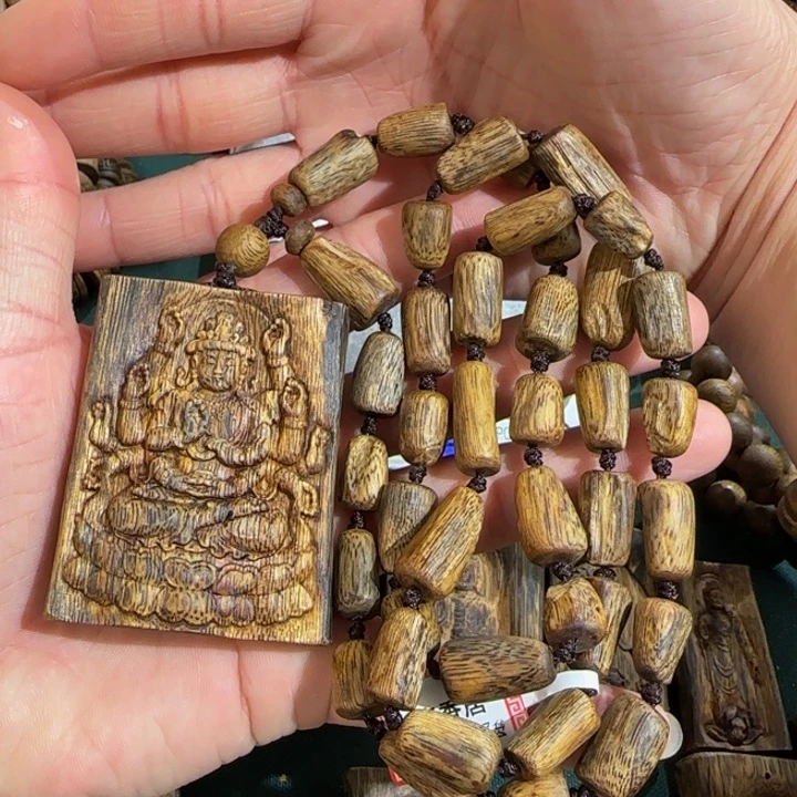 沉香吊坠白棋老料千手观音吊坠49克➕高货