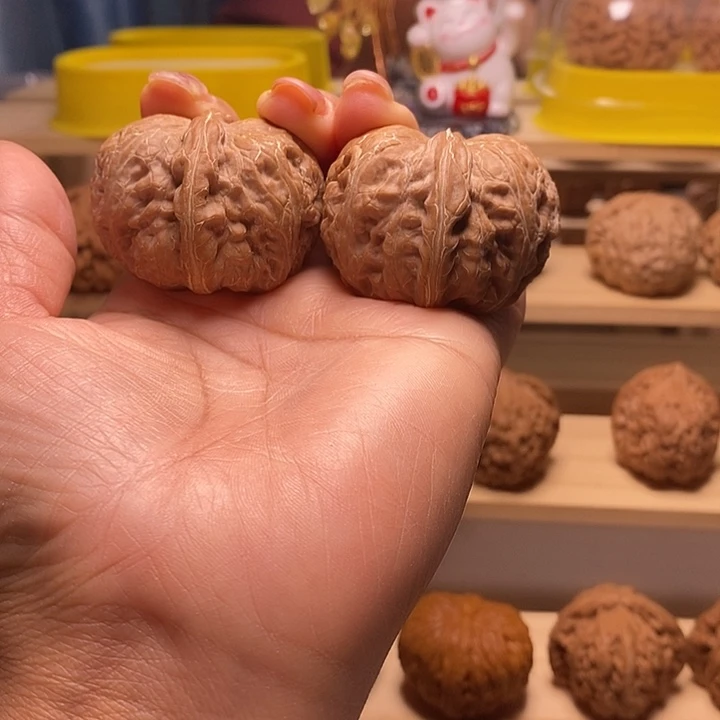 44尺寸的大元宝核桃