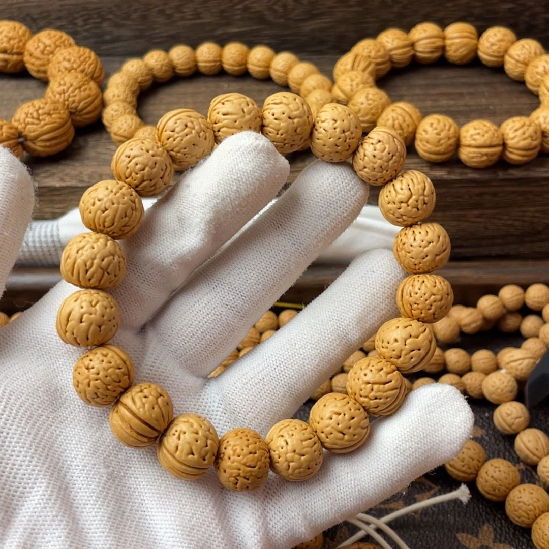 吊坠桃核辉**事金丹手串