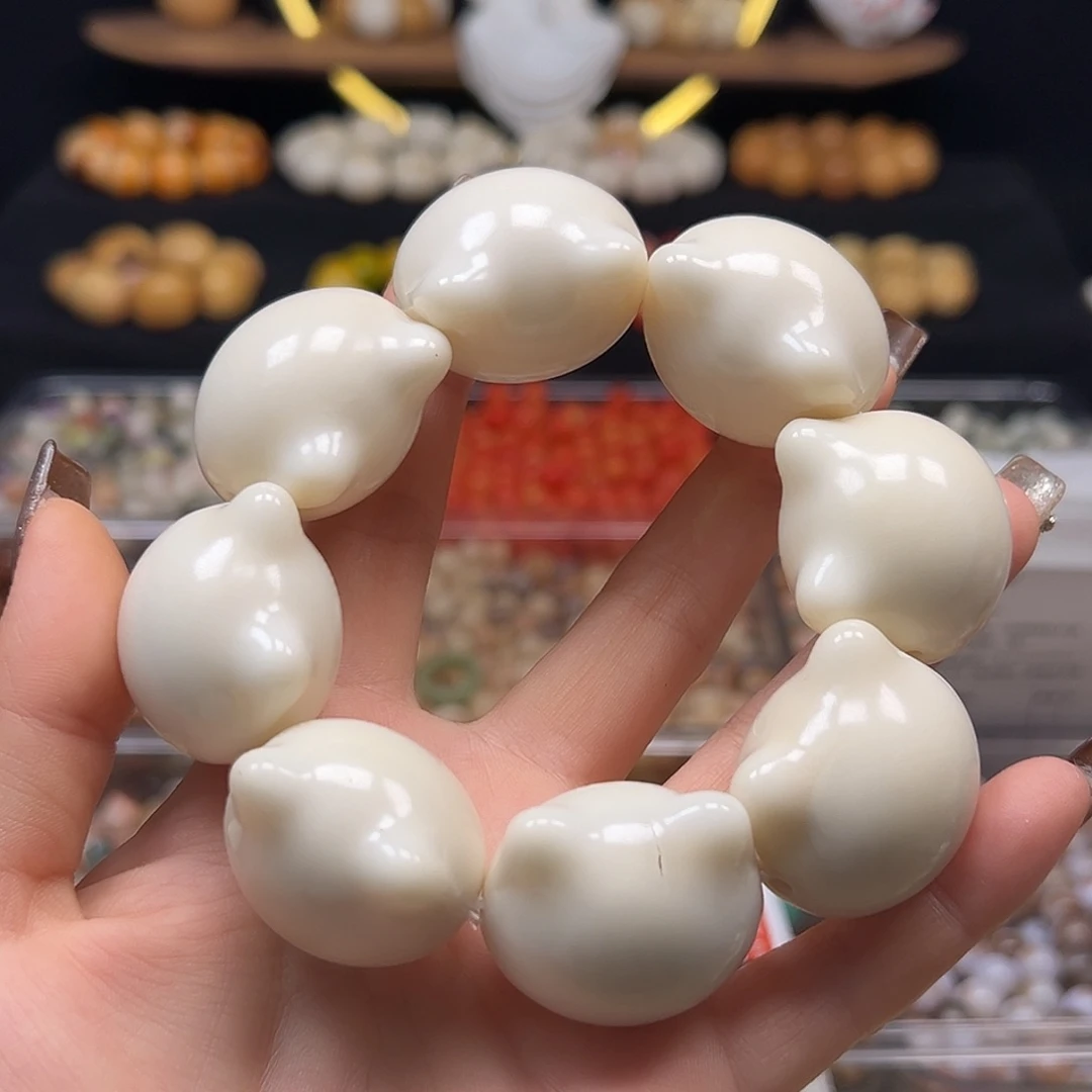 手串菩提根/象牙果微瑕31左右白猫头1条表面孔道有裂