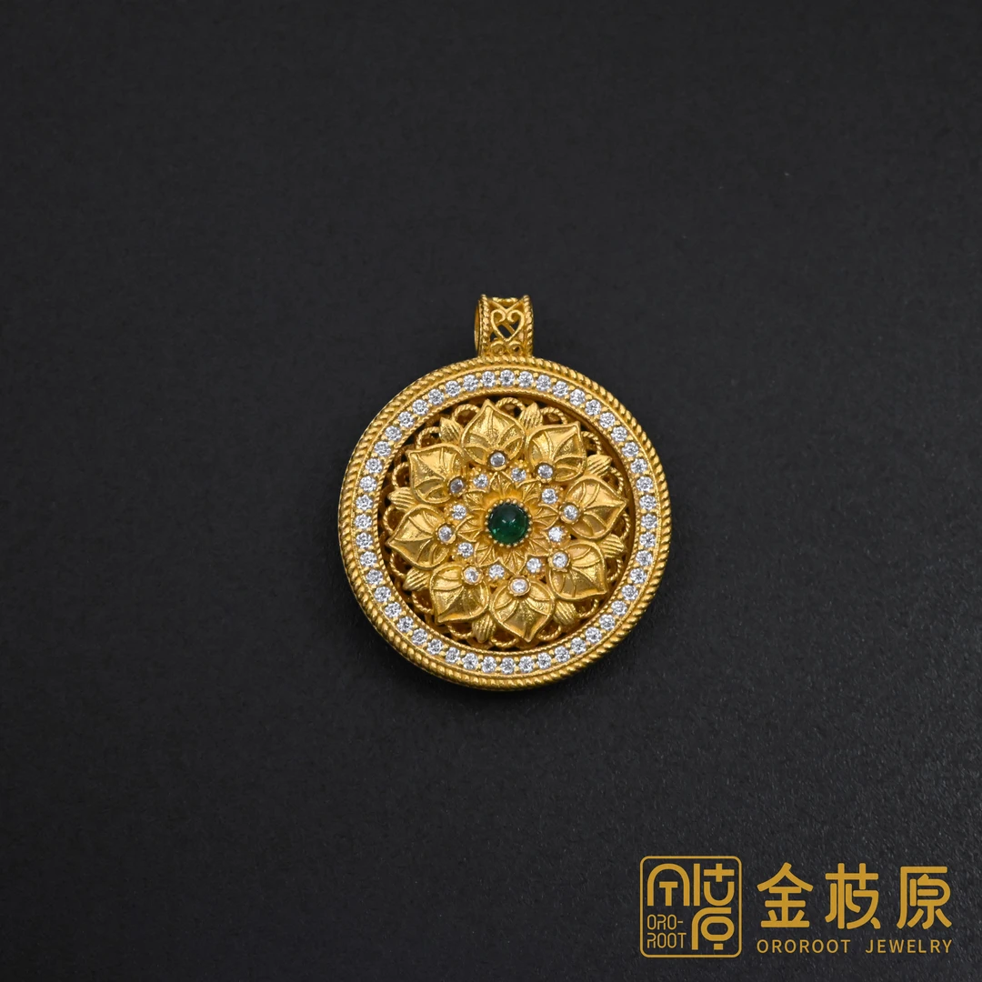 【金枝原】足金999  旋转枫叶八宝罗盘 莫桑吊坠