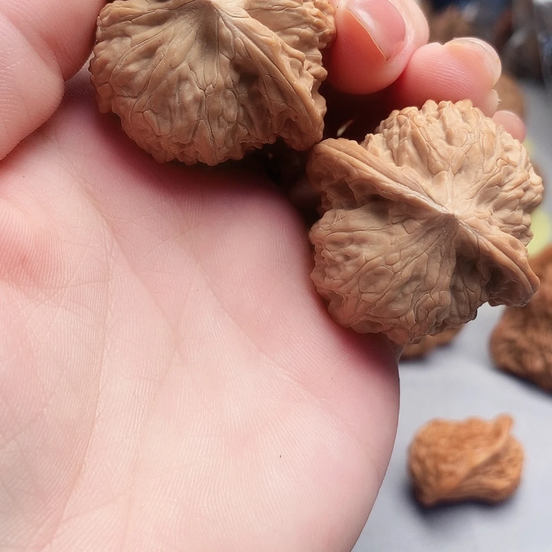 大叶紫檀（黑酸枝木类）磨盘