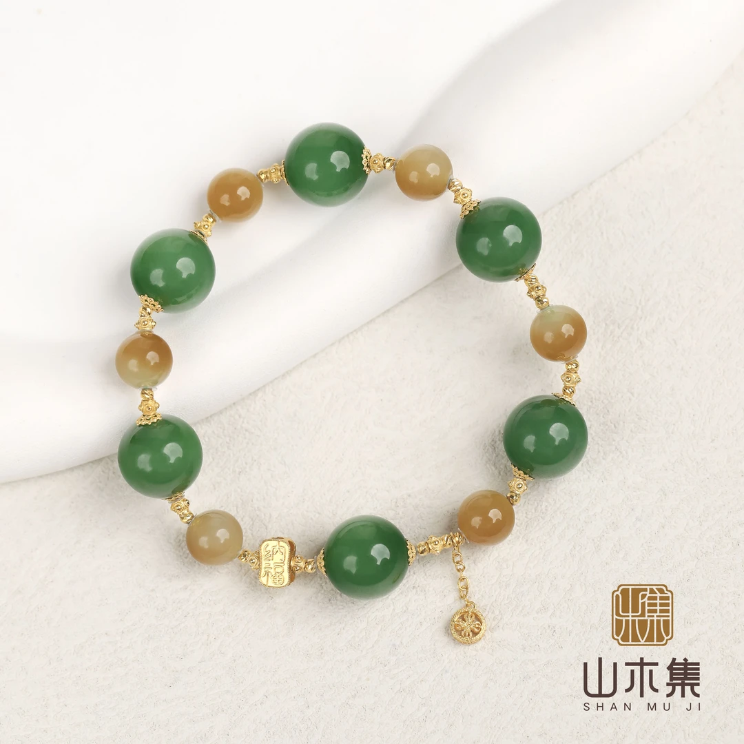 【青梅煮酒】（18K）俄碧老料肉底正阳绿11.5+糖白单圈手串%（多样性）