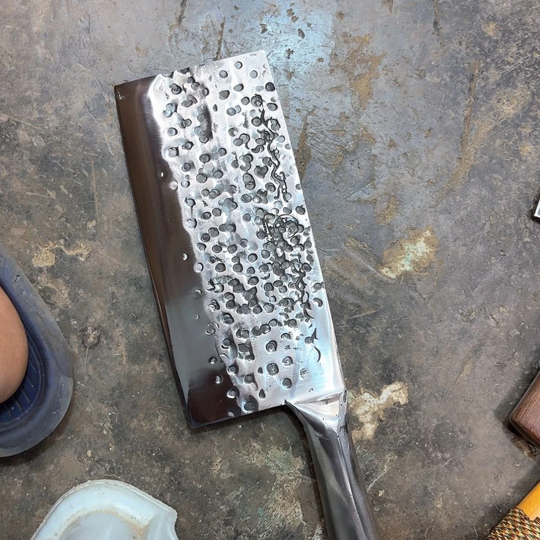 高碳锰钢云南阿老表手工锻打家用刀