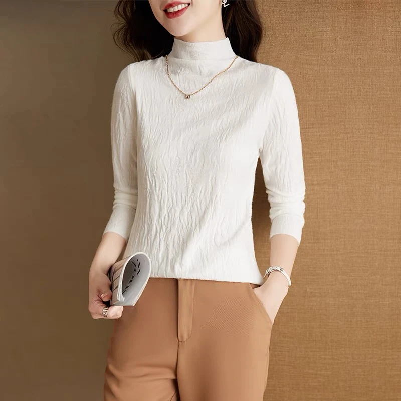 法式半高领修身慵懒风针织打底衫女新款2024秋冬长袖内搭软糯毛衣