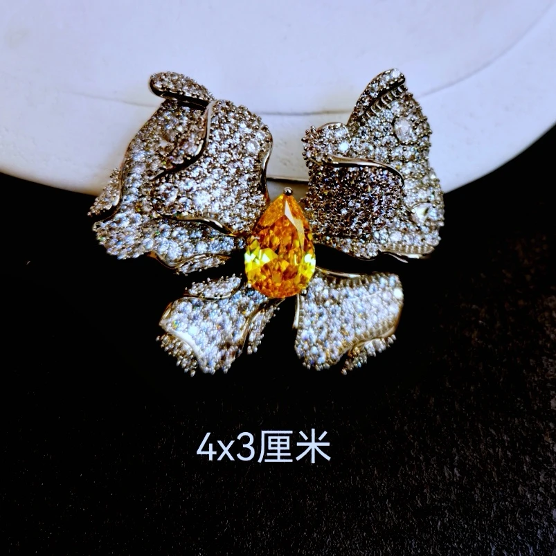 铜合金胸针 731 时尚轻奢款蝴蝶胸针